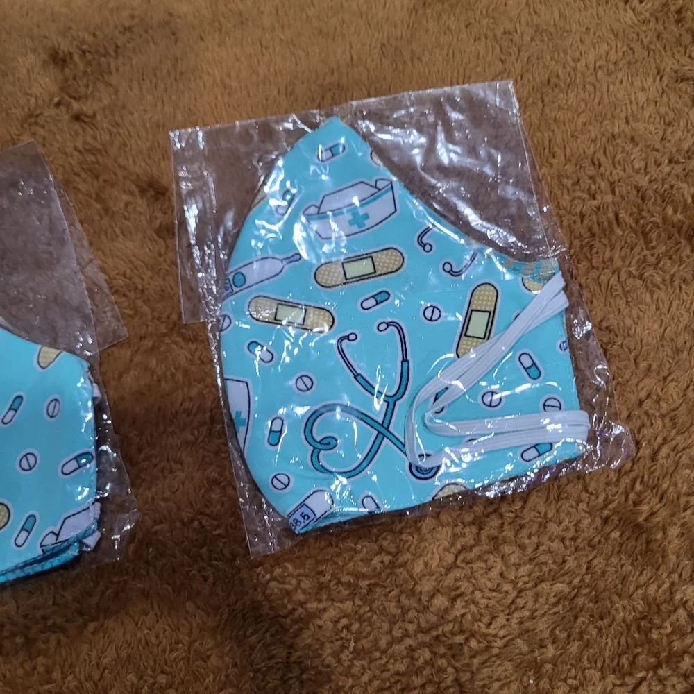 Reusable Adult Face Mask 2pack Doctor Theme, nose - chin 4.5